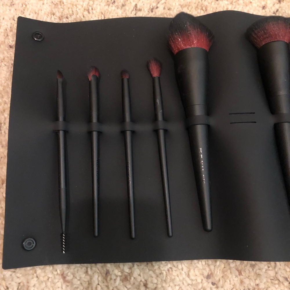 Revlon Makeup Brushes Kit